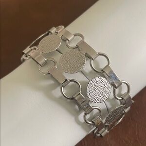 Sarah Silver Geometric Link Bracelet